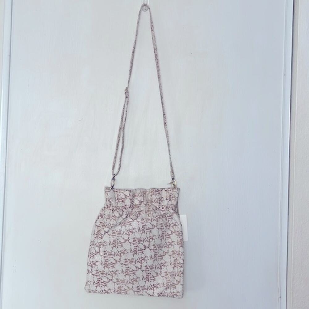 NWT! HOBO Prose Botanical Beauty Leather Convertible Crossbody Bag - Picture 3 of 14